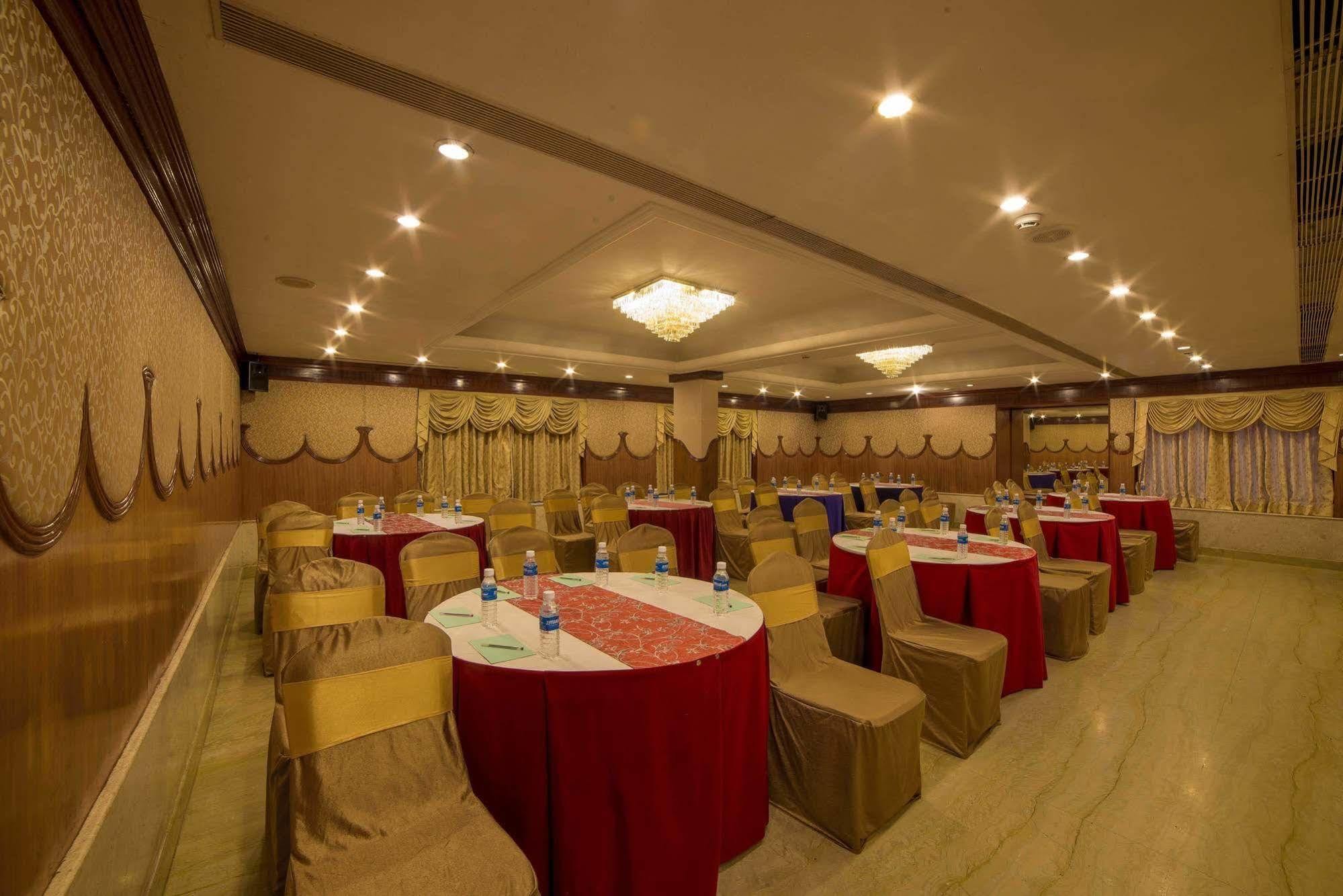 Raj Park Hotel צ'נאי מראה חיצוני תמונה